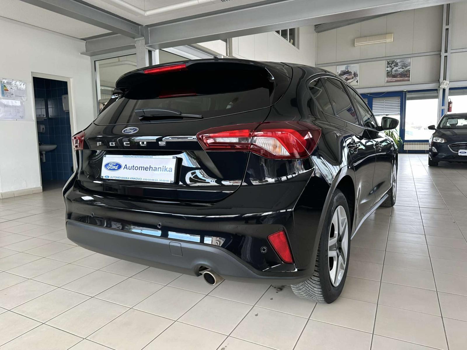 Ford Focus 1,5 EcoBlue C&C *KAO NOV*REDIZAJN*NAVI*PDC*