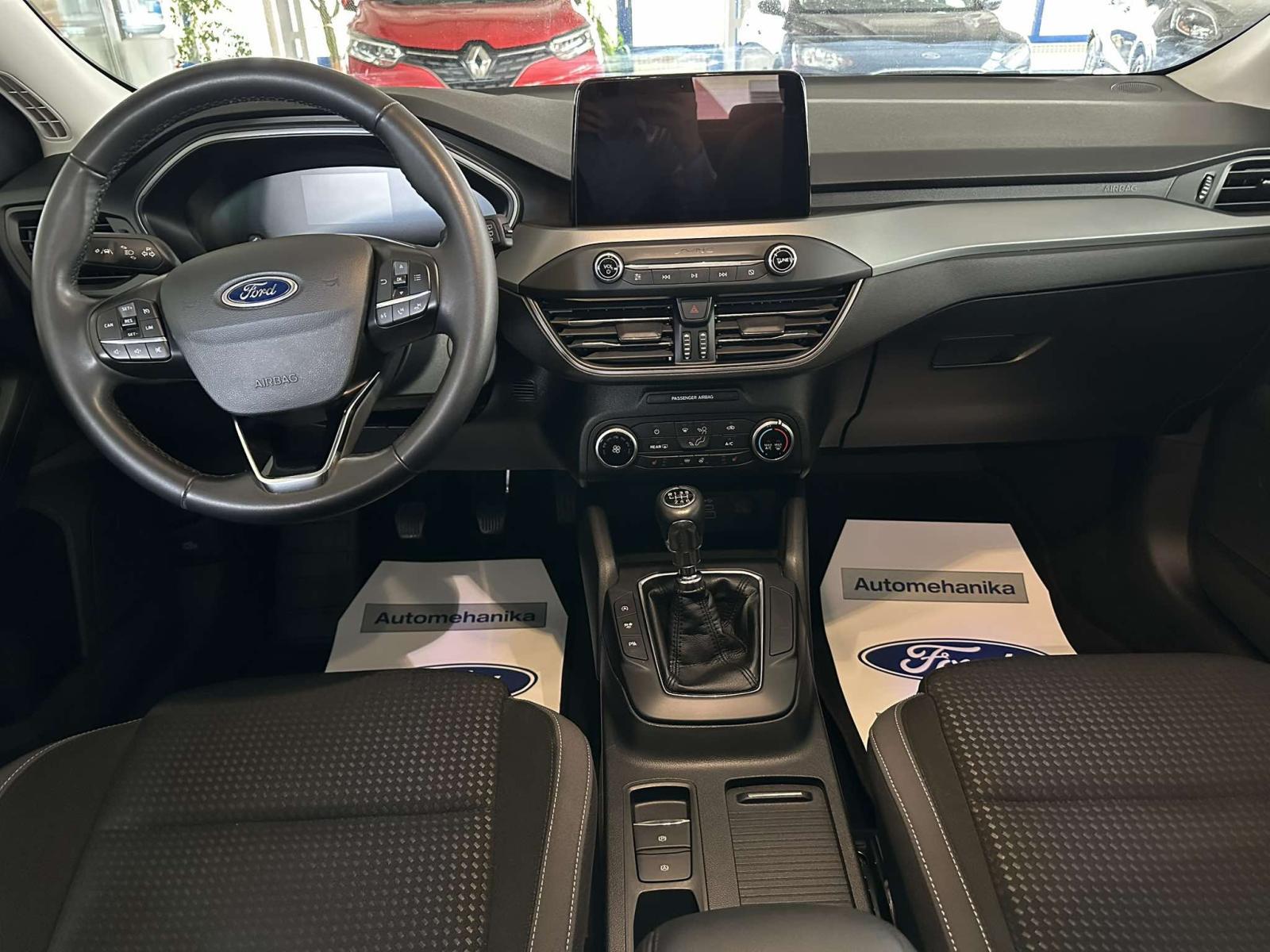 Ford Focus 1,5 EcoBlue C&C *KAO NOV*REDIZAJN*NAVI*PDC*