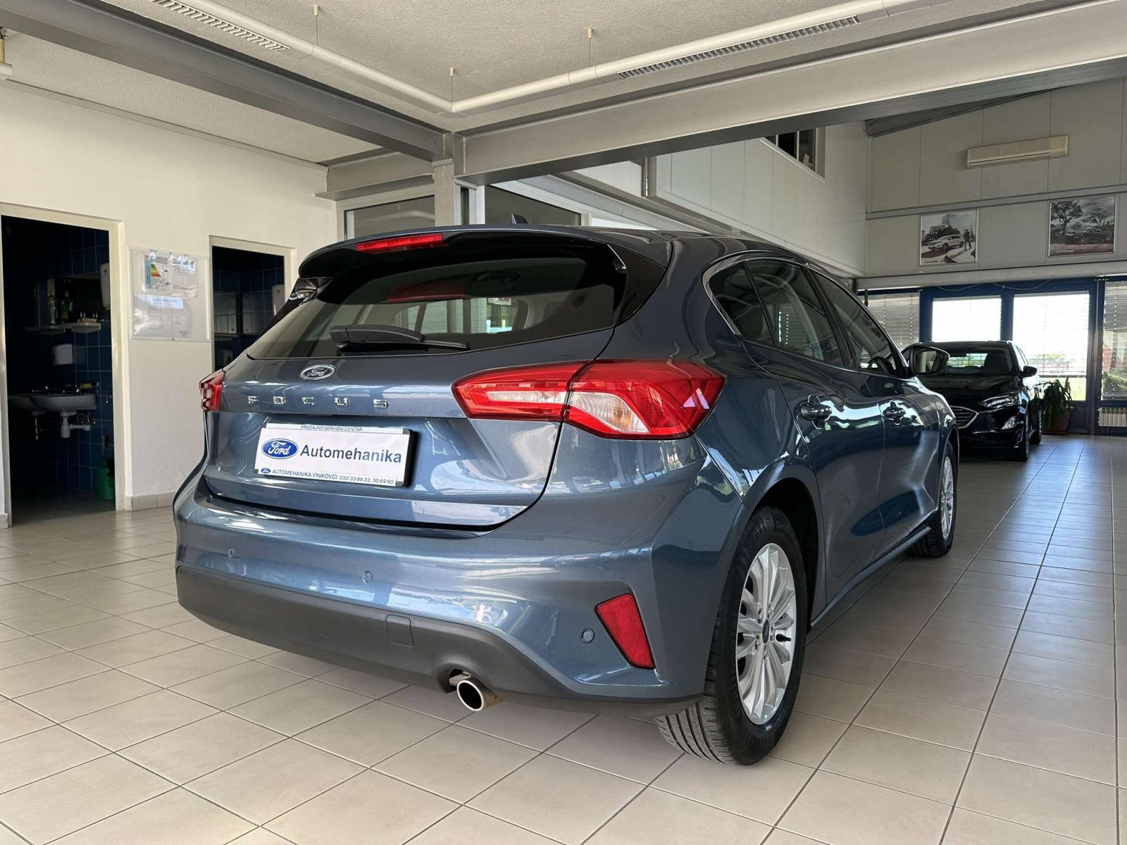 Ford Focus Titanium 1,0 EcoBoost *KAO NOV*NAVI*JAMSTVO*