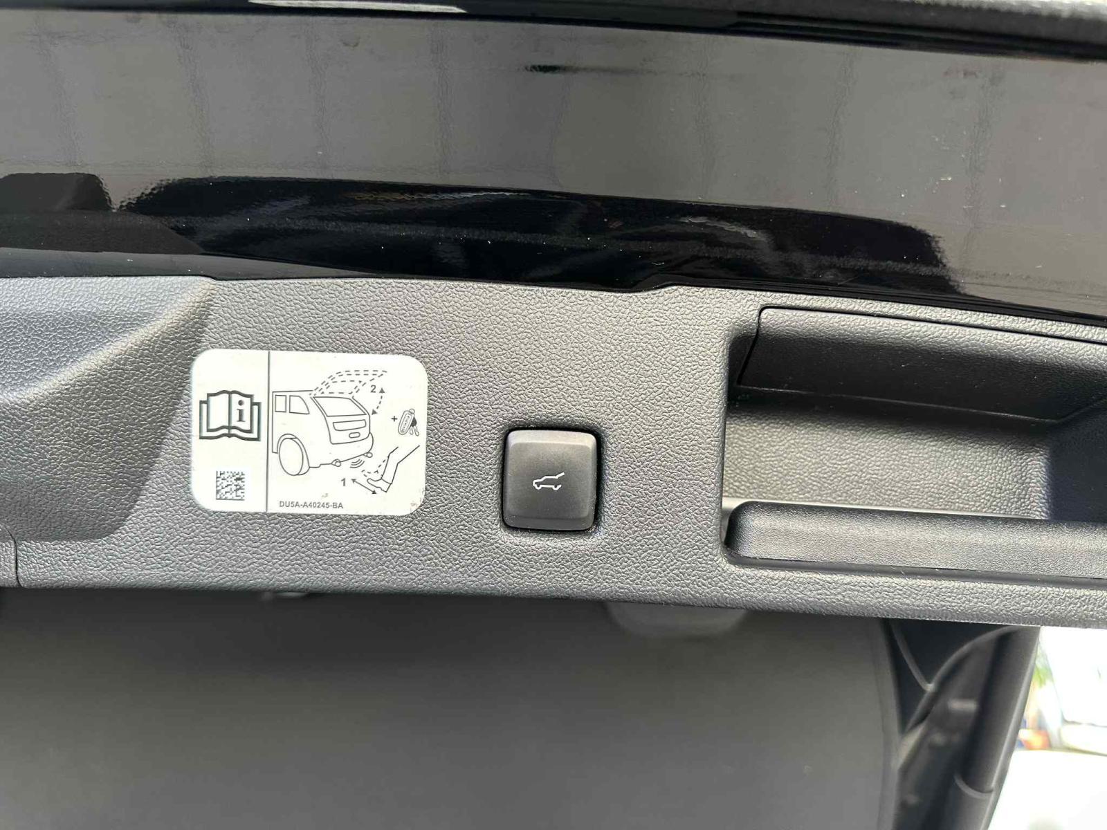 Ford Kuga ST-Line X 2.0 EcoBlue MHEV *KAO NOVA*NAVI*ALU 18*